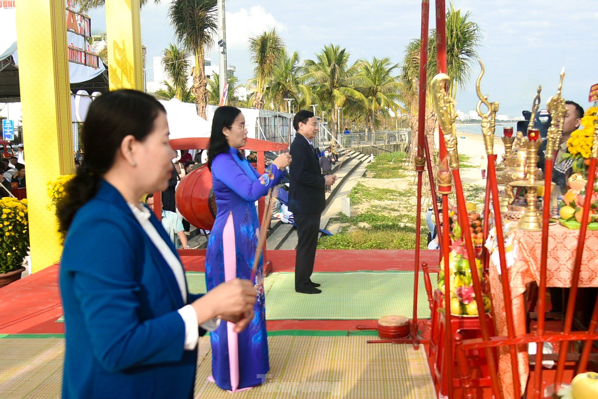 Características especiales del festival Cau Ngu de los pueblos de la zona costera de Da Nang foto 14