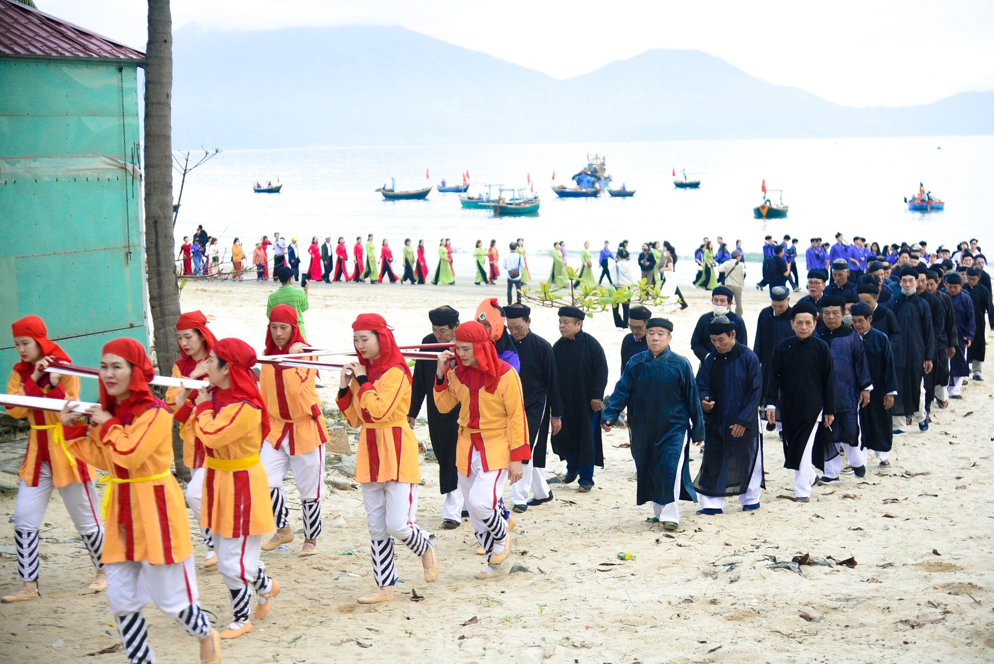 Características especiales del festival Cau Ngu de los pueblos de la zona costera de Da Nang foto 12