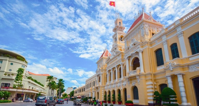 Ho-Chi-Minh-Stadt schlägt vor, die Struktur in 16 Abteilungen umzugliedern und ein Ministerium für Verkehr und öffentliche Arbeiten zu gründen.