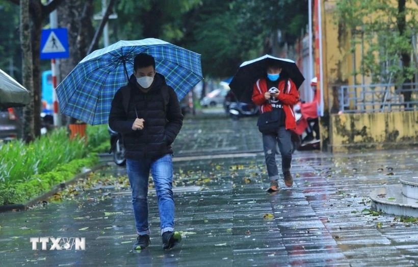 Weather on February 18: Light rain in the North, cold weather continues, nice weather in the South