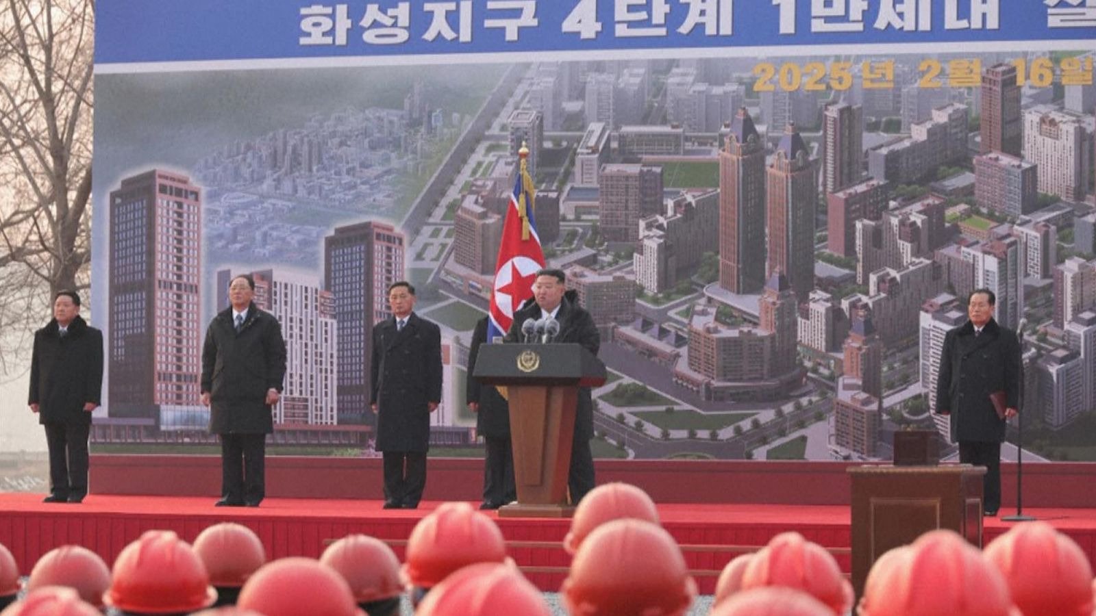 김정은 위원장, 빈프억 아파트 건설사업 활성화, 사진 2