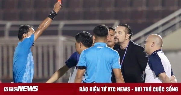 Trọng tài bắt sai, HLV phản ứng: Ai làm xấu hình ảnh V.League?