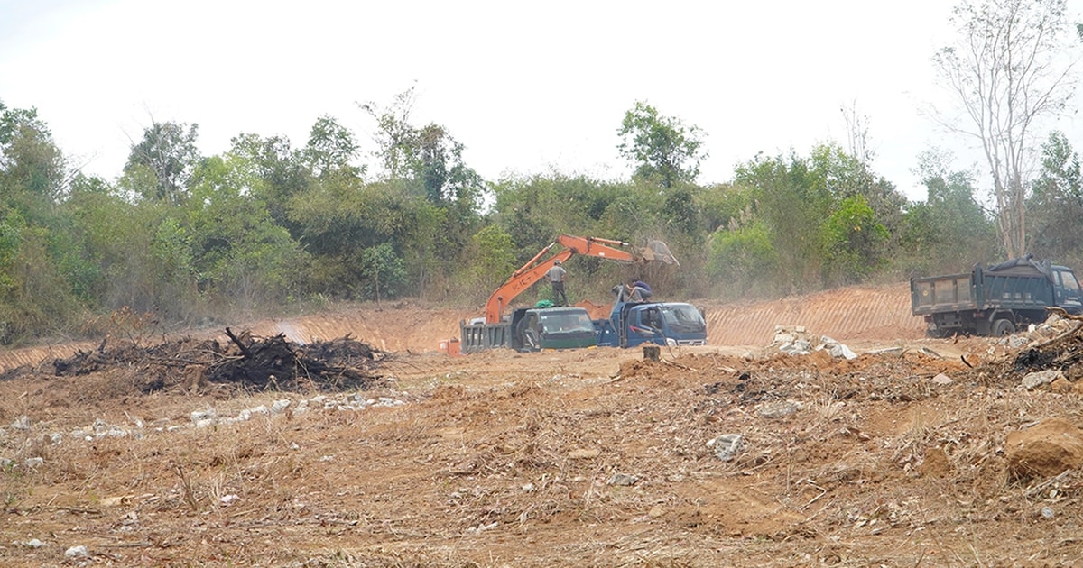 Vận chuyển đất dự án tôn tạo di tích quốc gia ra bên ngoài