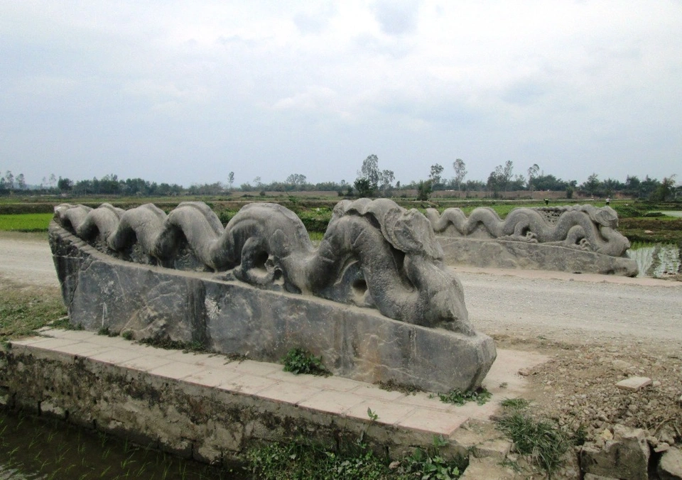 El misterio de los dragones de piedra sin cabeza en la Ciudadela de la Dinastía Ho