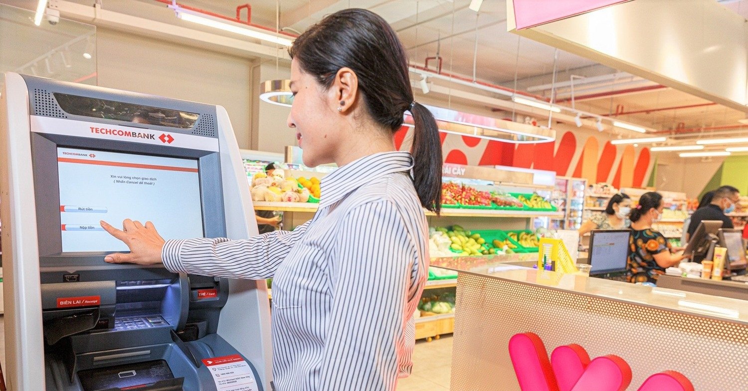 A large retail chain joins hands with Techcombank