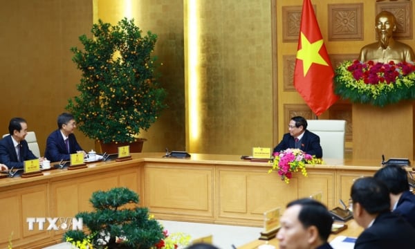 Fortaleciendo la cooperación entre localidades vietnamitas y la provincia china de Guangxi