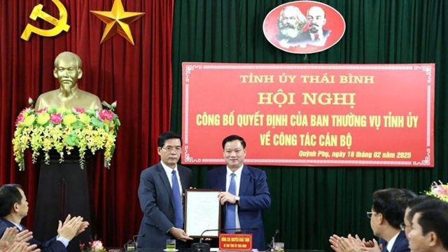 M. Nguyen Tien Quyen occupe le poste de secrétaire du comité du Parti du district de Quynh Phu