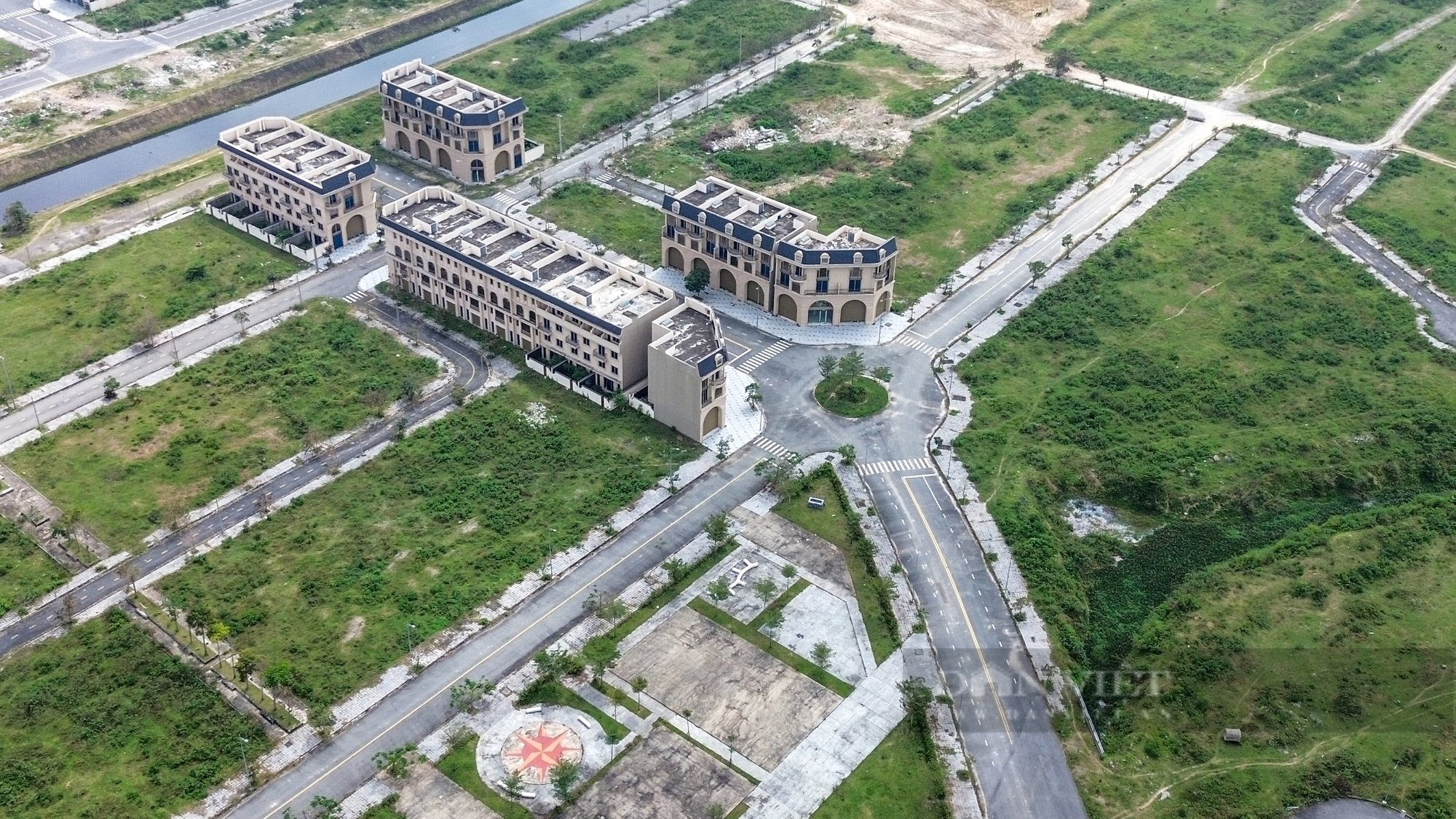 Đà Nẵng: Những dãy phố không có người ở tại dự án khu đô thị xanh Dragon City Park- Ảnh 3.