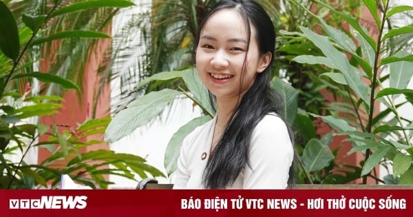 Girl with the last name Ton Nu won a scholarship of 8 billion VND to go straight to doctorate