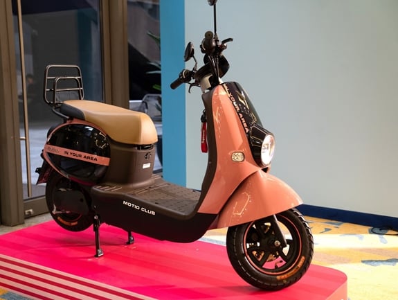 VinFast Motio - 高品質で手頃な価格の電動バイクのニーズに応える総合的なソリューション