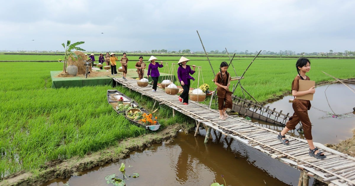 The village with nearly 5 centuries of making vermicelli in Hue receives good news