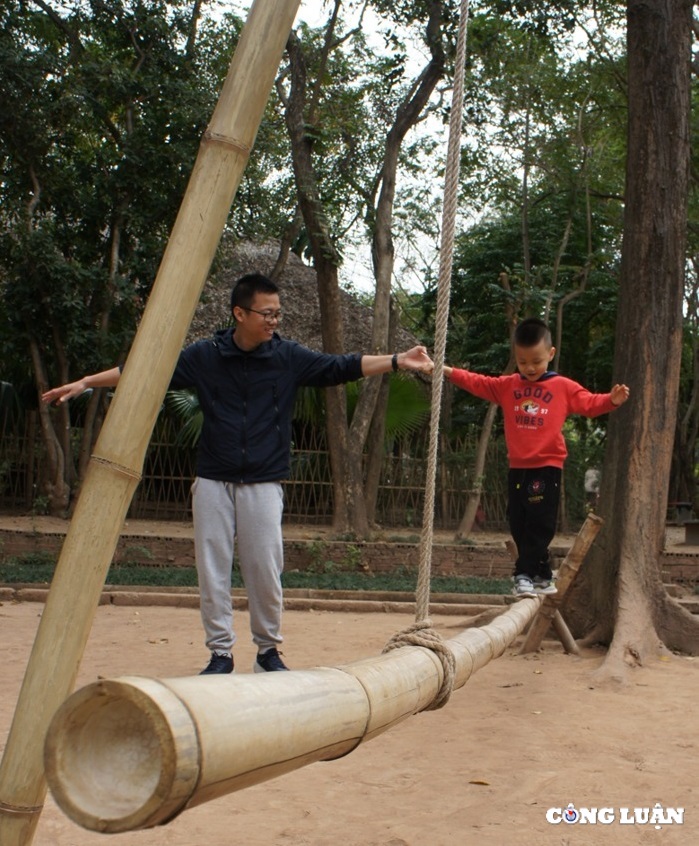 Explora la belleza de la cultura Muong en primavera en Ty Hinh 8
