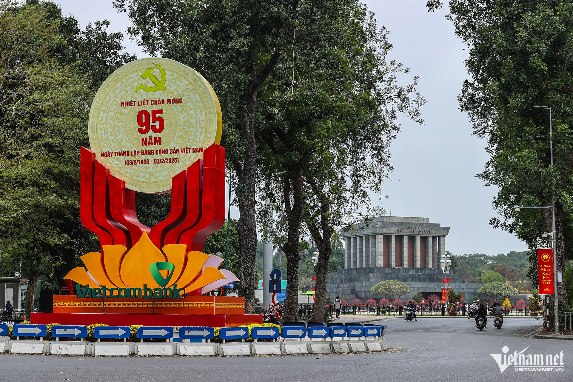 W-95 năm thành lập Đảng 8.jpg