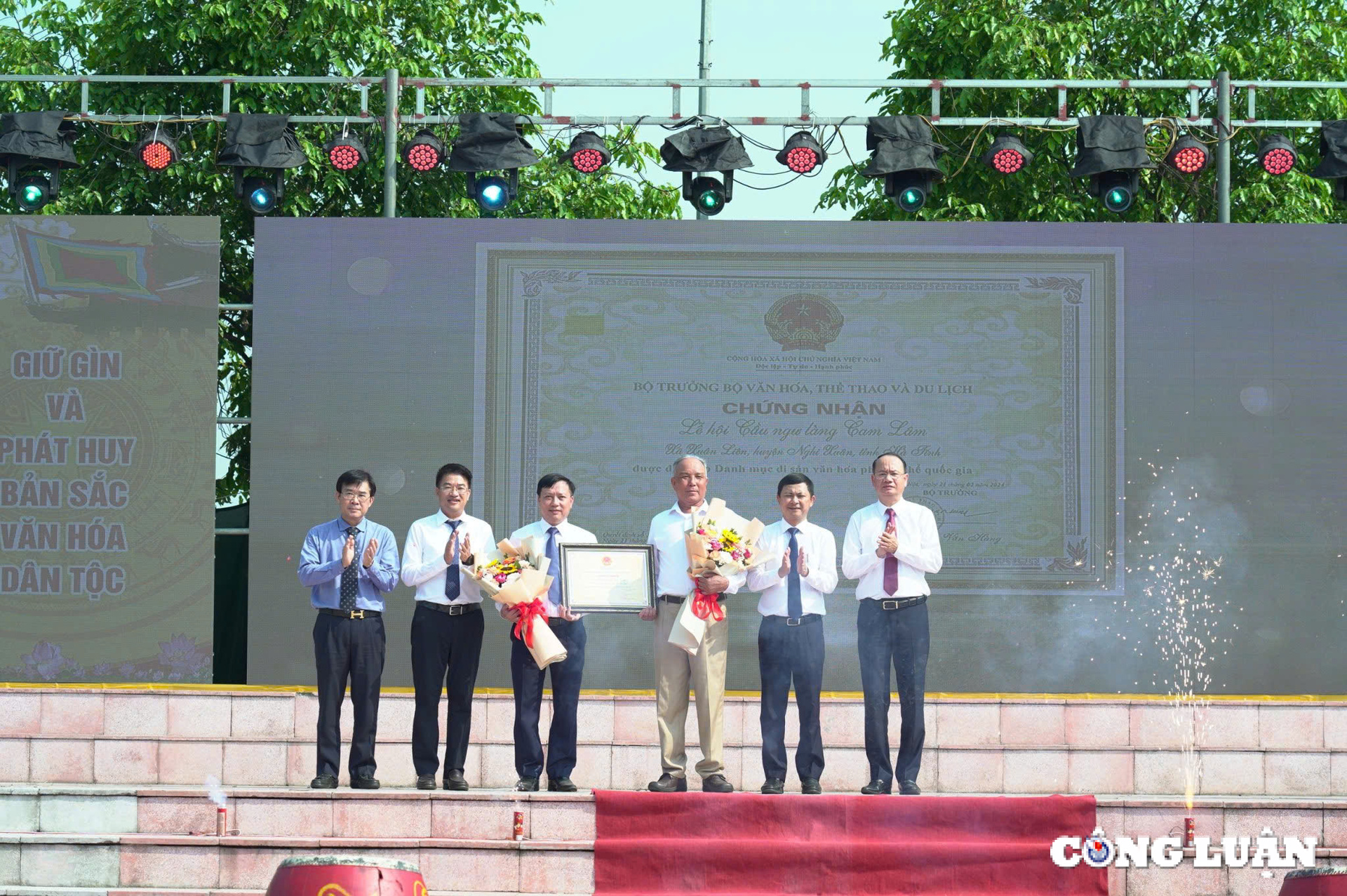 le hoi cau ngu lang cam lam niem tin vao mot nam binh an boi thu hinh 4