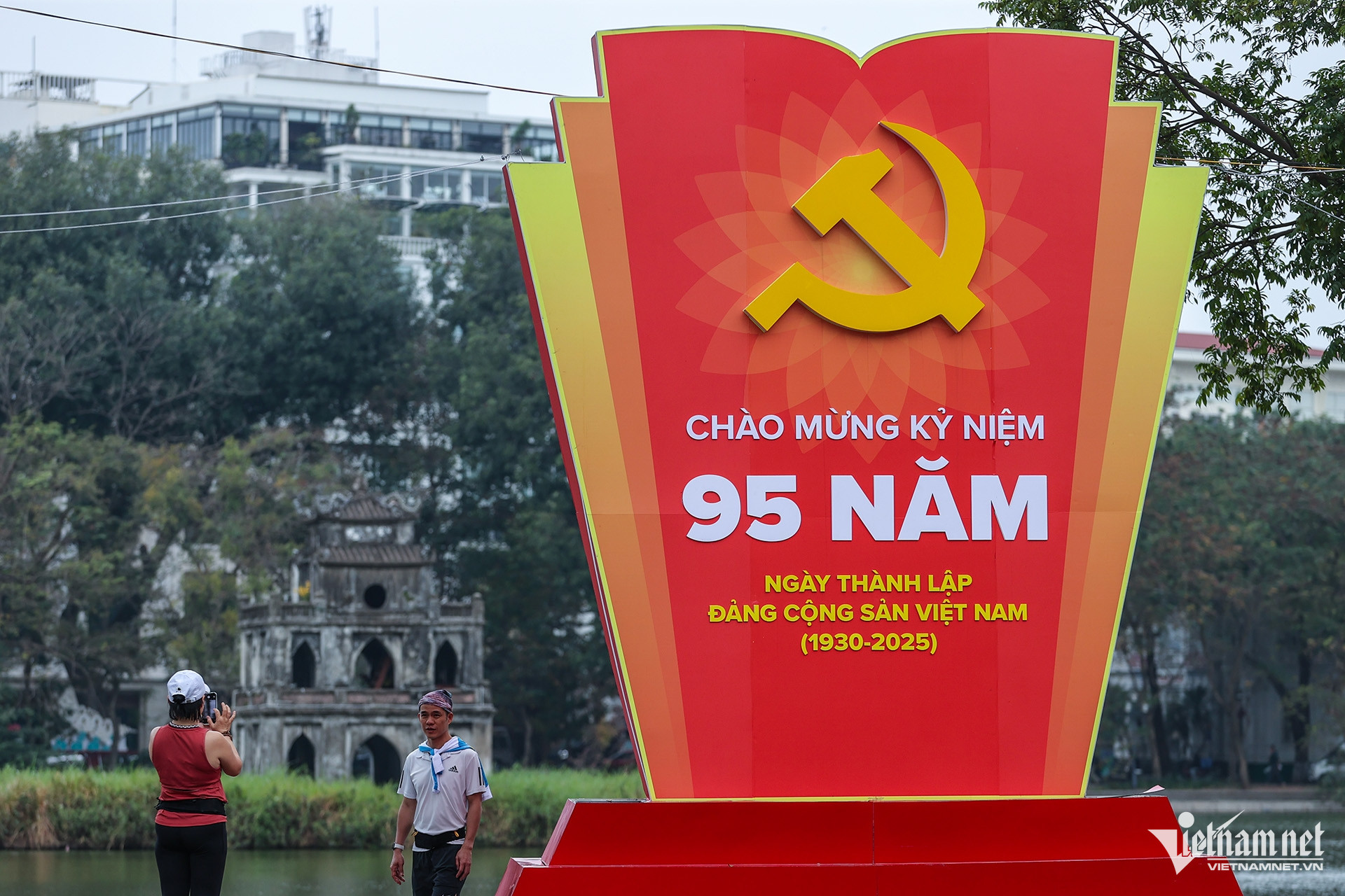 W-95 năm thành lập Đảng 4.jpg