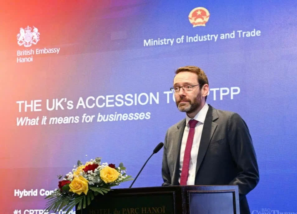 El embajador británico en Vietnam, Iain Frew, afirmó que el comercio bilateral entre los dos países está siendo fuertemente respaldado por el UKVFTA y el CPTPP.