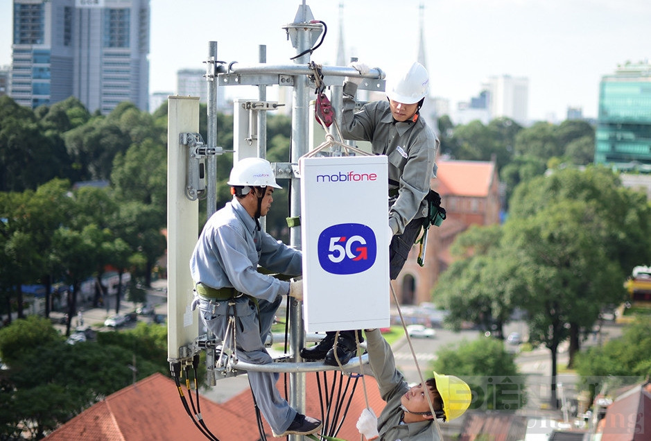 โมบิโฟน 5G.jpg