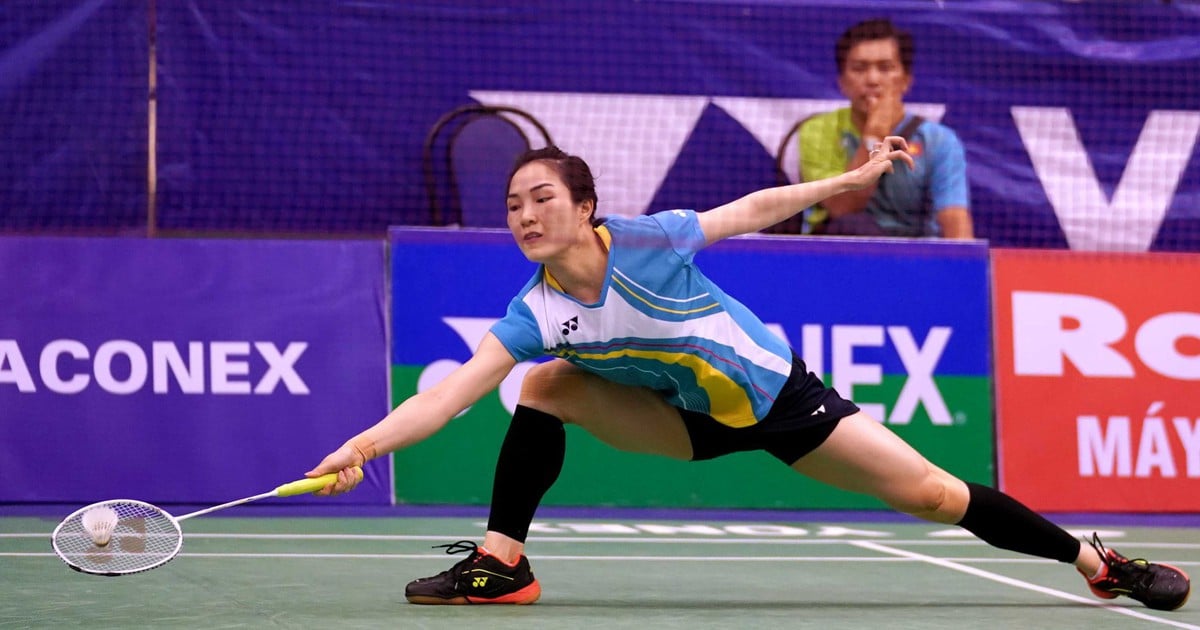 L'épouse du joueur de tennis Nguyen Tien Minh se qualifie pour le tournoi international de badminton de Singapour