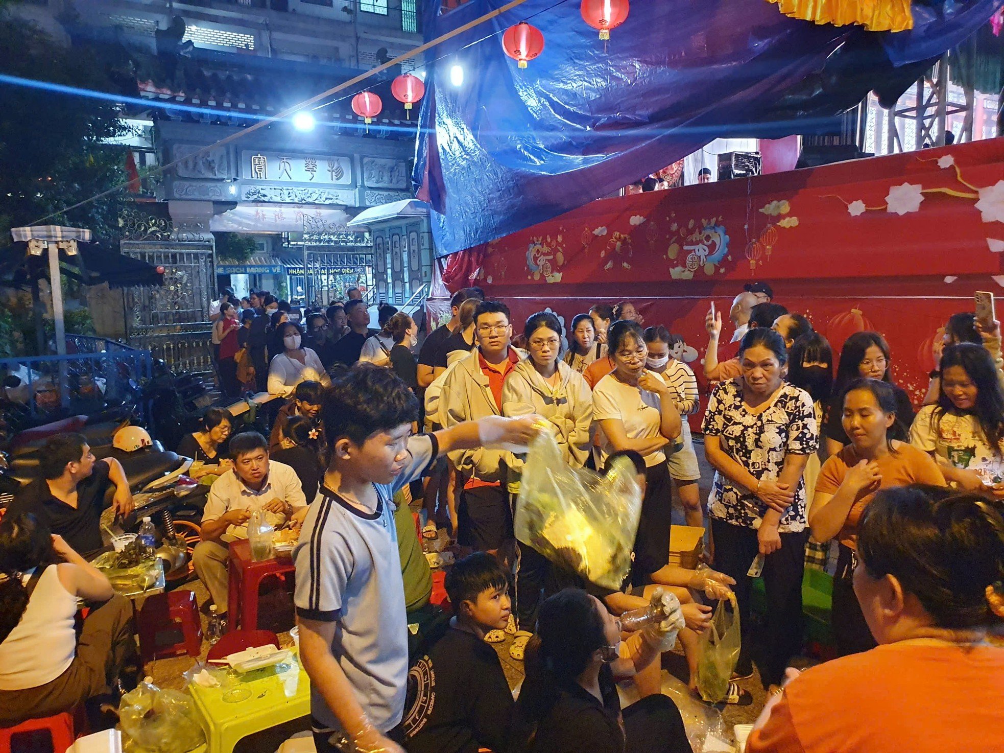 The owner of the yellow tofu that sells once a year and causes a stir in Ho Chi Minh City said something surprising, photo 2