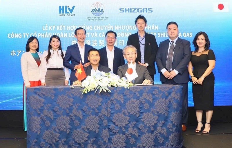 La cérémonie de signature du contrat de transfert des actions de la société par actions Hoan Loc Viet et des actionnaires de la société Shizuoka Gas Company a eu lieu dans l'après-midi du 14 février 2025 dans le district 1, à Ho Chi Minh-Ville.