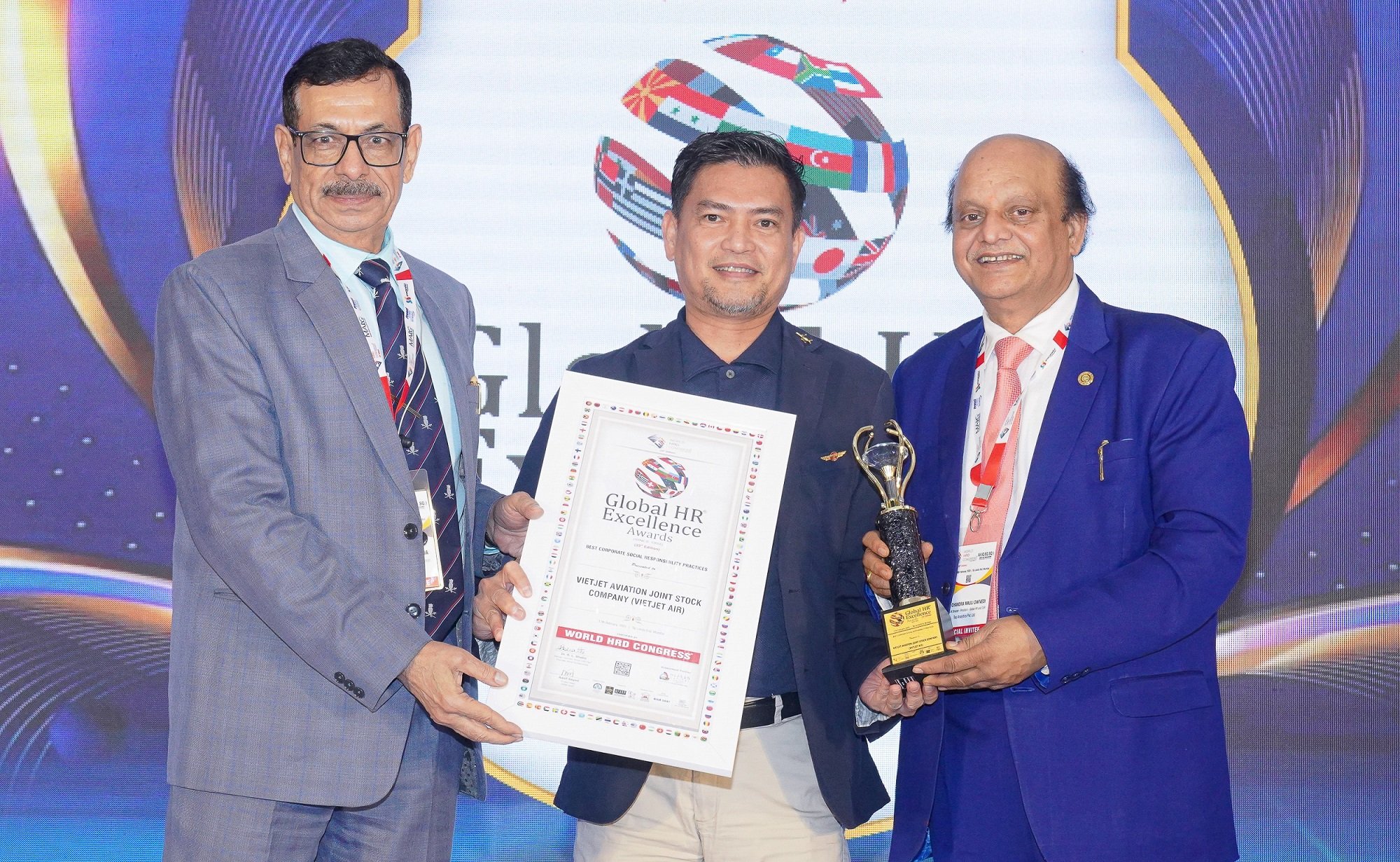 Vietjet honored with 3 international human resources awards