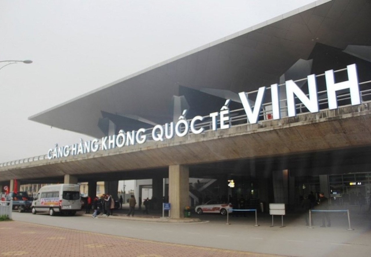 The presence of Vinh airport causes Vietnam Airlines to take off twice. 2.jpg