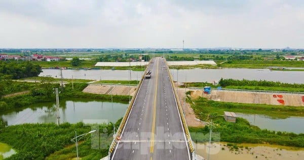 Approuvé pour la construction d'un pont de 1 700 milliards de dollars sur la rivière, reliant Bac Giang