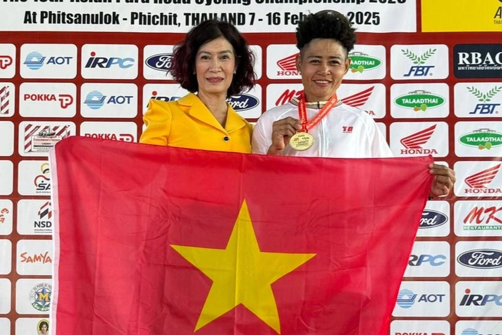 Vietnamese female racer wins Asian championship: I'm lucky my car didn't catch fire in Thailand