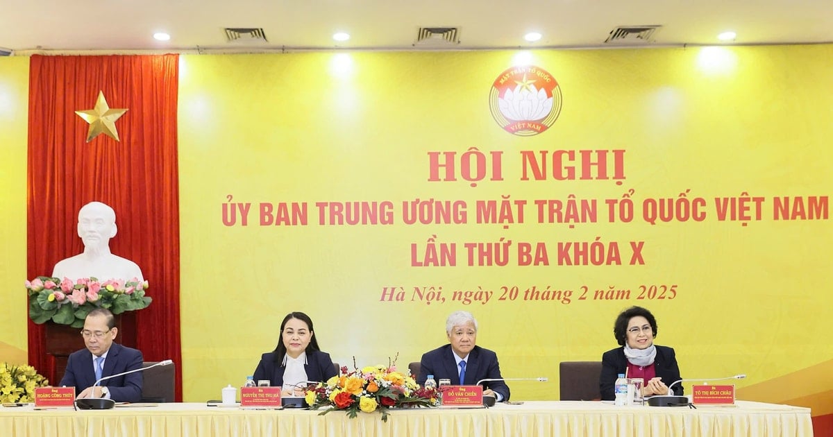 Khai mạc Hội nghị Ủy ban Trung ương Mặt trận Tổ quốc Việt Nam lần thứ ba khóa X