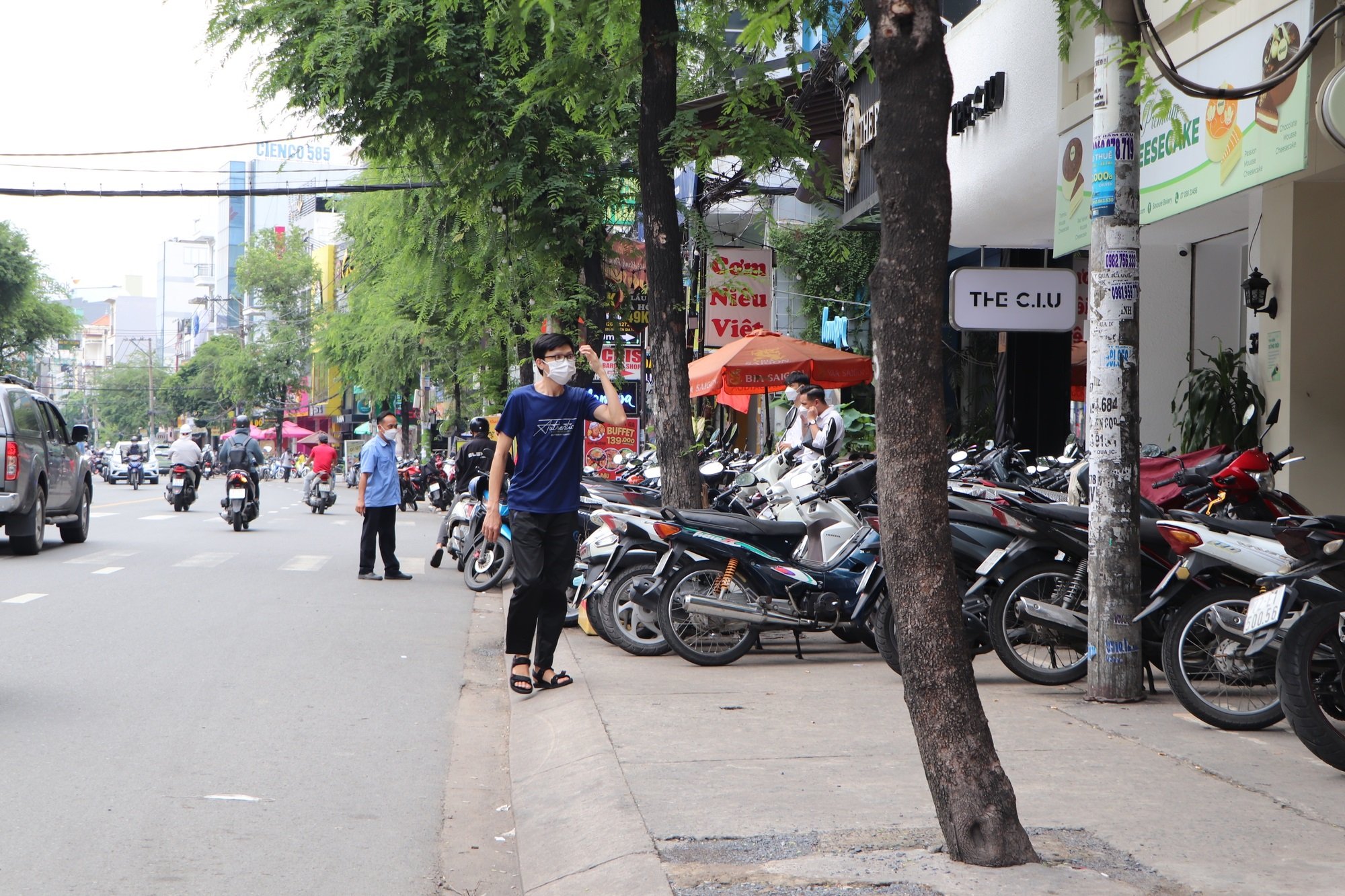 Báo in ngày 20-2: Cảnh báo lây bệnh viêm não nguy hiểm - Ảnh 3.