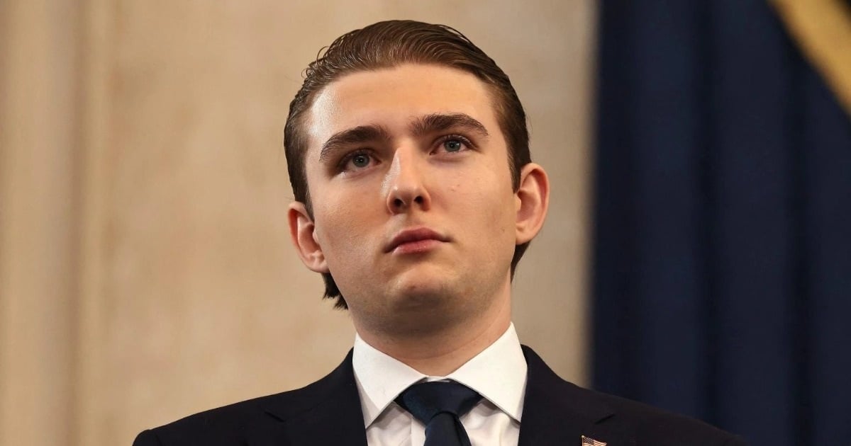 Nói điều không hay về Barron Trump, nữ sinh viên gặp rắc rối