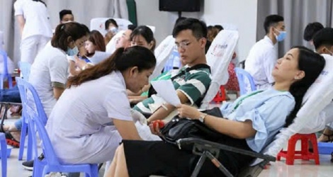 Da Nang soutient financièrement les donneurs de sang volontaires en fonction de caractéristiques spécifiques