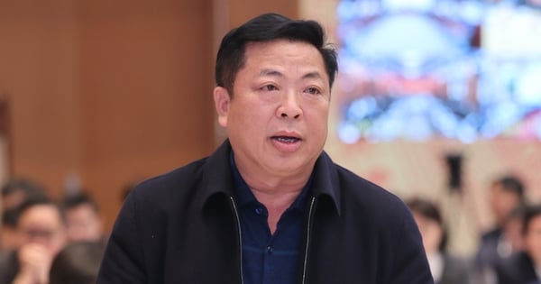 El ministro Tran Hong Minh propuso cinco soluciones para que la industria de la construcción complete las tareas asignadas.