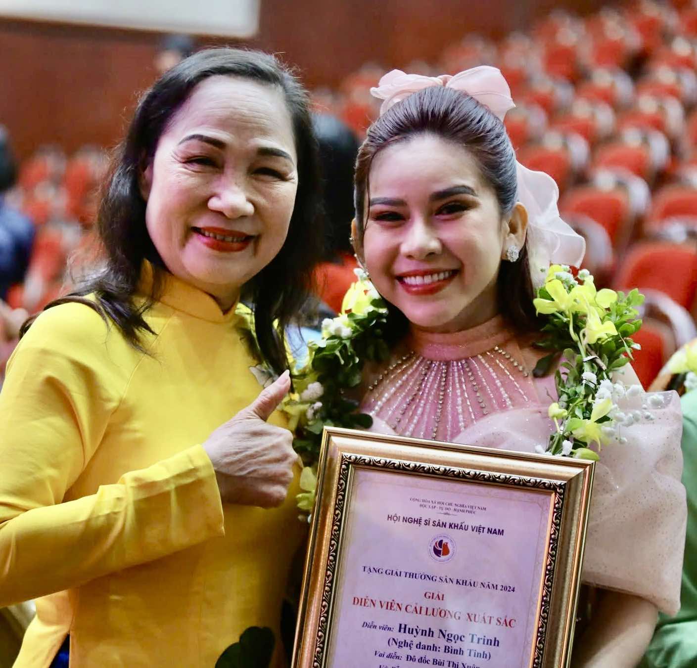 NSƯT Thành Lộc, Lê Khánh, Bình Tinh đoạt giải thưởng của Hội Nghệ sĩ Sân khấu Việt Nam- Ảnh 6.