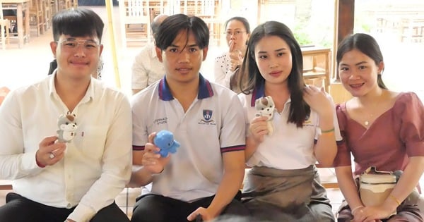 Zweite Familie in Vietnam für laotische und kambodschanische Studenten