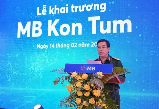 Đại tá Lưu Trung Thái, Bí thư Đảng ủy, Chủ tịch Hội đồng quản trị MB phát biểu tại Lễ khai trương.