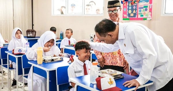 More than 80 million Indonesian students get free meals