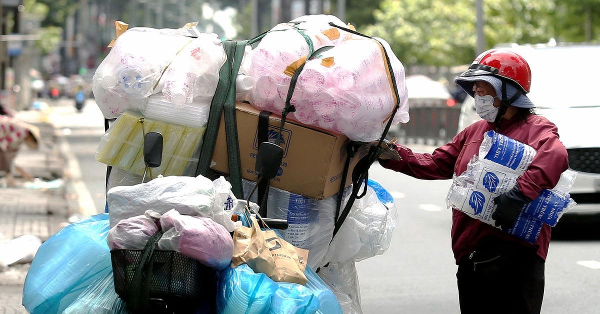 Cada vietnamita utiliza casi 90 kg de plástico al año.