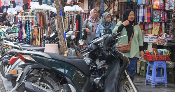 Lent à louer, les trottoirs continuent d'être envahis