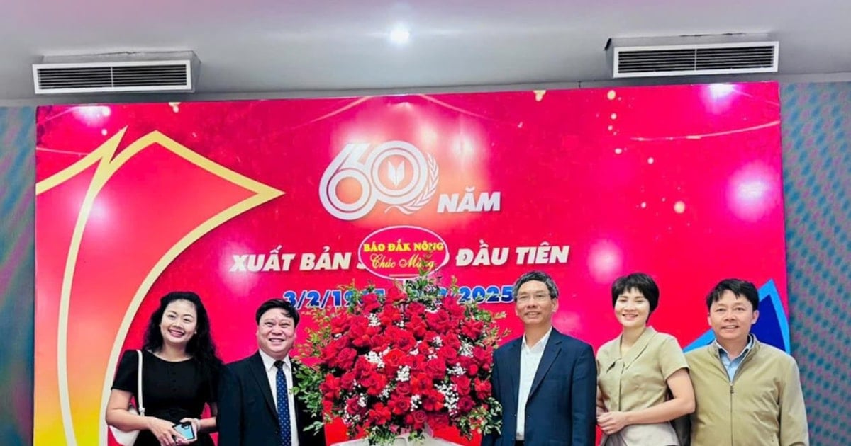 Tuyen Quang Newspaper celebrates 60 years of publishing its first issue