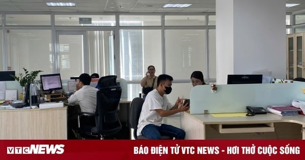 Les enseignants de Ho Chi Minh-Ville sont en train de s'inscrire pour créer des entreprises de tutorat.