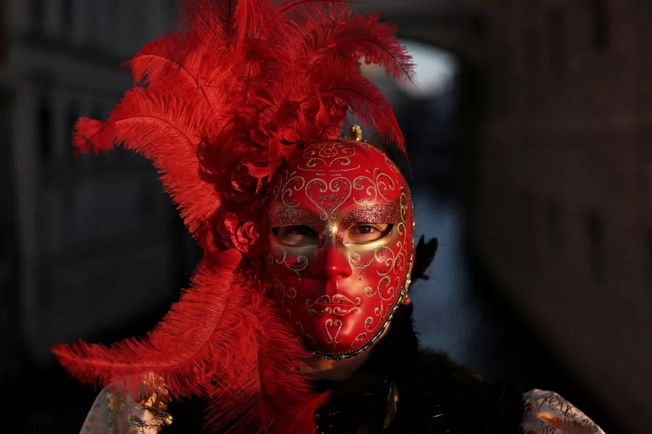 Italy: Rực rỡ lễ hội Carnival ở Venice