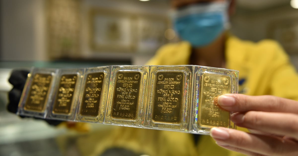 El precio del oro sigue "cayendo" y muchos nuevos compradores sufren fuertes pérdidas