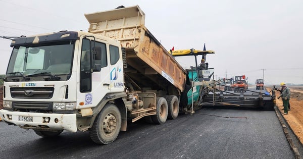 Konzentrieren Sie sich auf die Räumung der Baustelle, um bald Billionen-Dollar-Verkehrsprojekte in Hung Yen zum Abschluss zu bringen