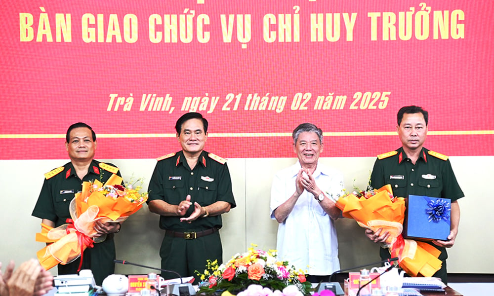 Đại tá Phan Minh Hưng giữ chức vụ Chỉ huy trưởng Bộ CHQS tỉnh Trà Vinh