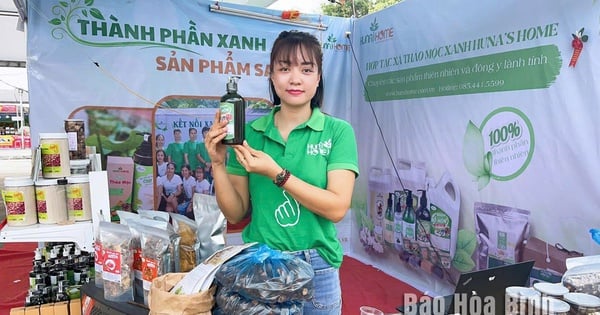 Tỷ phú Hòa Bình, người nuôi "bò mắn sữa", nuôi gà tự động, người làm giàu với loại quả lạ mà quen