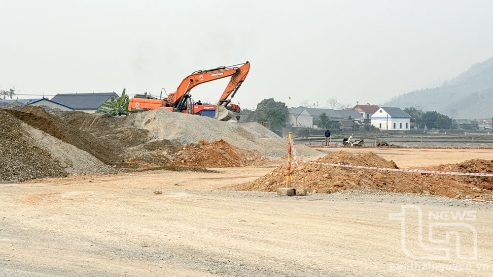 Construction du projet de route de liaison reliant les provinces de Thai Nguyen, Bac Giang et Vinh Phuc à travers la commune de Cat Ne (Dai Tu).