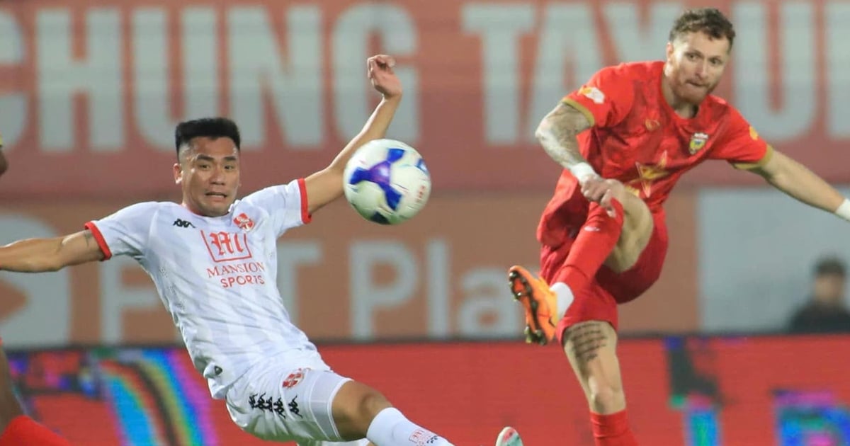 Dinh Trieu's miraculous save helps Hai Phong win all 3 points, Ha Tinh loses for the first time