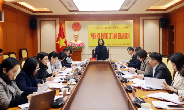 The Standing Committee of the Provincial People's Council held a regular meeting in February 2025