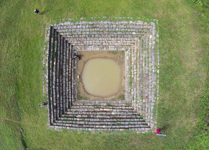 Escuchando el eco de las antiguas voces: encontrando soluciones a muchos misterios en la Ciudadela de la Dinastía Ho